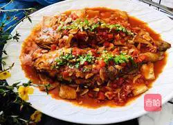 Braised tofu with yellow croaker in tomato sauce Illustration of how to do it 22