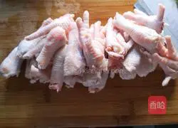 Hot and sour chicken feet recipe 1