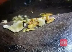 Potatoes Illustration of how to make shredded pork 3