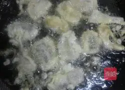 Illustration of how to make fried nine-bellied fish (also known as dragon head grilled and tofu fish) 9