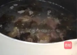 [Scrambled Eggs] Daxinganling traditional dish recipe illustration 4