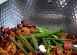 Illustration of how to make spicy spicy chicken 7