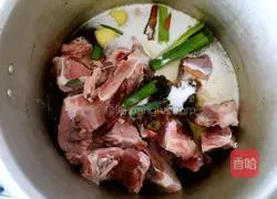 Illustration of how to make soy bones 5