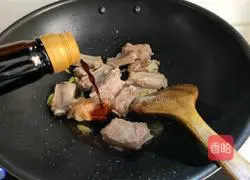 Illustration of how to make sweet and sour pork ribs 5