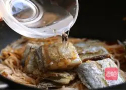 Illustration of how to make carrot and ribbon fish 12