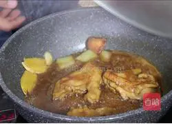 Illustration of how to make oil-consuming chicken legs 7