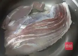 Illustration of how to make sauced beef tendon 1