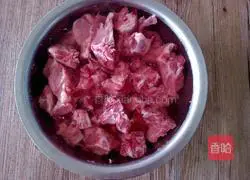 Illustration of how to make soy sauce bones 2