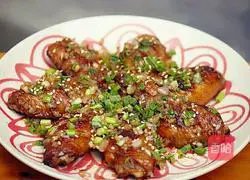 Illustration of how to make garlic chicken wings 10