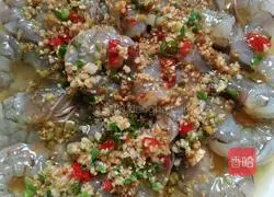 Illustration of how to make garlic steamed shrimp 5