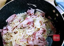 Illustration of how to make fried leeks with enoki mushrooms 17