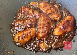 Illustration of how to make Coke chicken wings 10