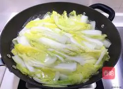 Illustration of how to make garlic baby cabbage 3
