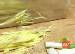 [Home-style braised prawns in oil] A traditional Hubei dish Practice illustration 4