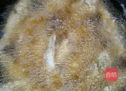 Illustration of how to make fried fish 3
