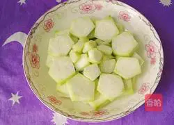 Illustration of how to make steamed loofah 4