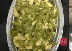 Bitter Melon Scrambled Egg Recipe Illustration 9