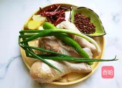 Illustration of how to make stir-fried spicy chicken 2