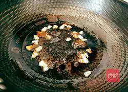 Illustration of how to make steamed minced meat with broccoli 15