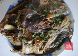 Illustration of how to make braised crucian carp and eggplant with soy sauce 8
