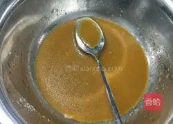 Illustration of how to make diced chicken with broken rice 5