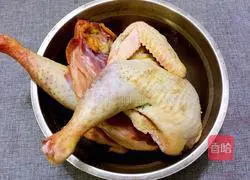 Illustration of braised chicken nuggets 1