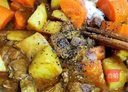 Illustration of how to make curry beef 8