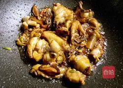 Illustration of how to make chicken with mushrooms 5