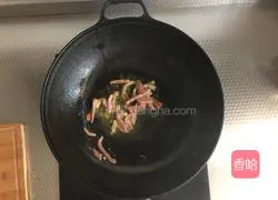 Illustration of how to make hot pepper dried tofu 2