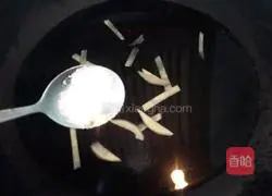 Illustration of how to make boiled shrimp 1