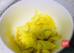 Illustration of how to make Mushu Pork 7