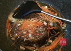 Illustration of how to make Guobao Pork 10