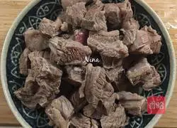 Illustration of how to make tomato beef brisket 5