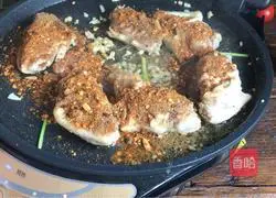 Grill the wings in the pancake pan Practice illustration 9