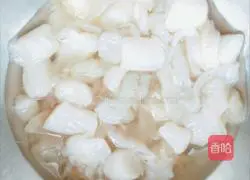 Illustration of steamed scallops with garlic vermicelli 3