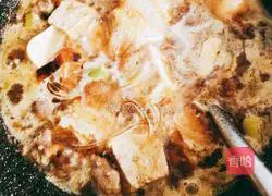 Illustration of how to cook cabbage and frozen tofu 6