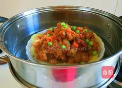 Illustration of how to make Sichuan Spicy Steamed Pork 12