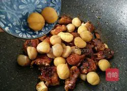 Illustration of chestnut roasted chicken wings 11