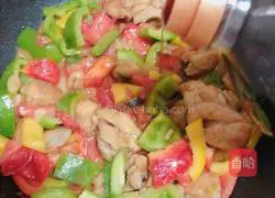 Illustration of Stir-fried Chicken Died with Colorful Pepper and Stuffed Skin (10 Minutes Quick Dish) 11