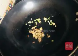 Seafood hot pot recipe illustration 1