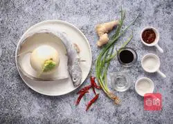 Illustration of how to make carrot and ribbon fish 1