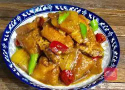 Illustration of how to cook chicken wings and winter melon 14