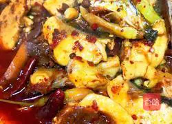 Illustration of how to make hot pot fish 10