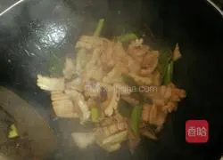 Illustration of how to make stir-fried squid rolls 7