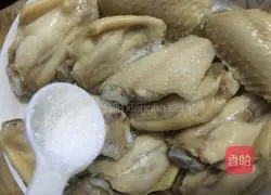 Illustration of how to make oyster sauce chicken wings 5