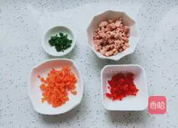Illustration of how to make luncheon meat and steamed baby cabbage 3
