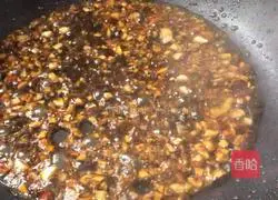 Illustration of how to make steamed abalone with garlic 6