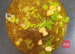 Illustration of how to make curry beef and potatoes 3