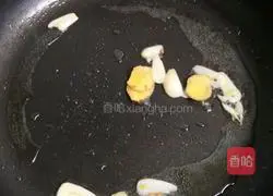 Illustration of how to make potato braised pork rinds 7