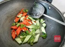 Illustration of how to make vinegar-coated pork 7